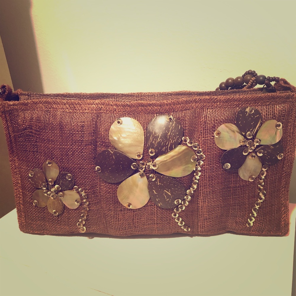NWT. Philippines “Kultura” bag.
